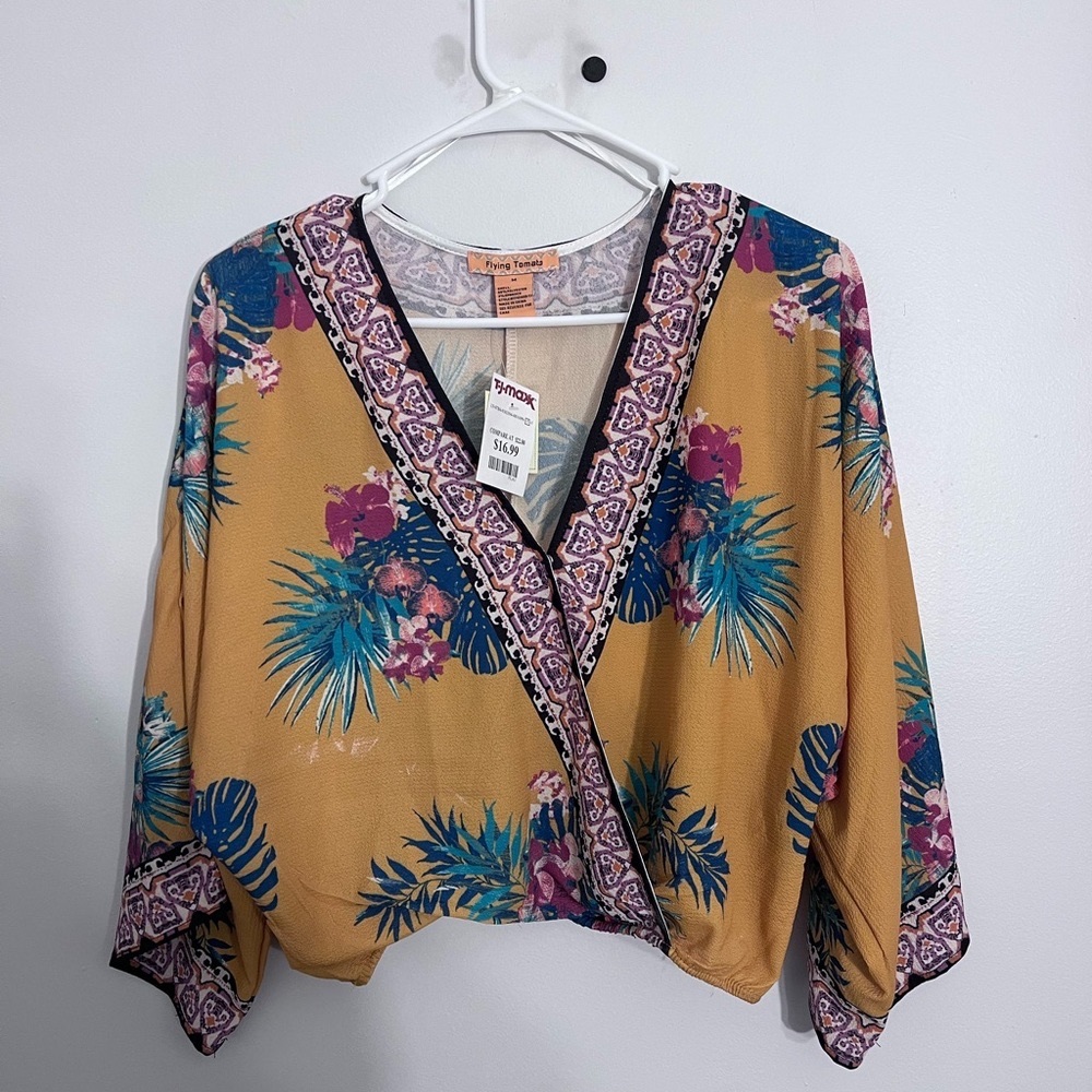 Summery top